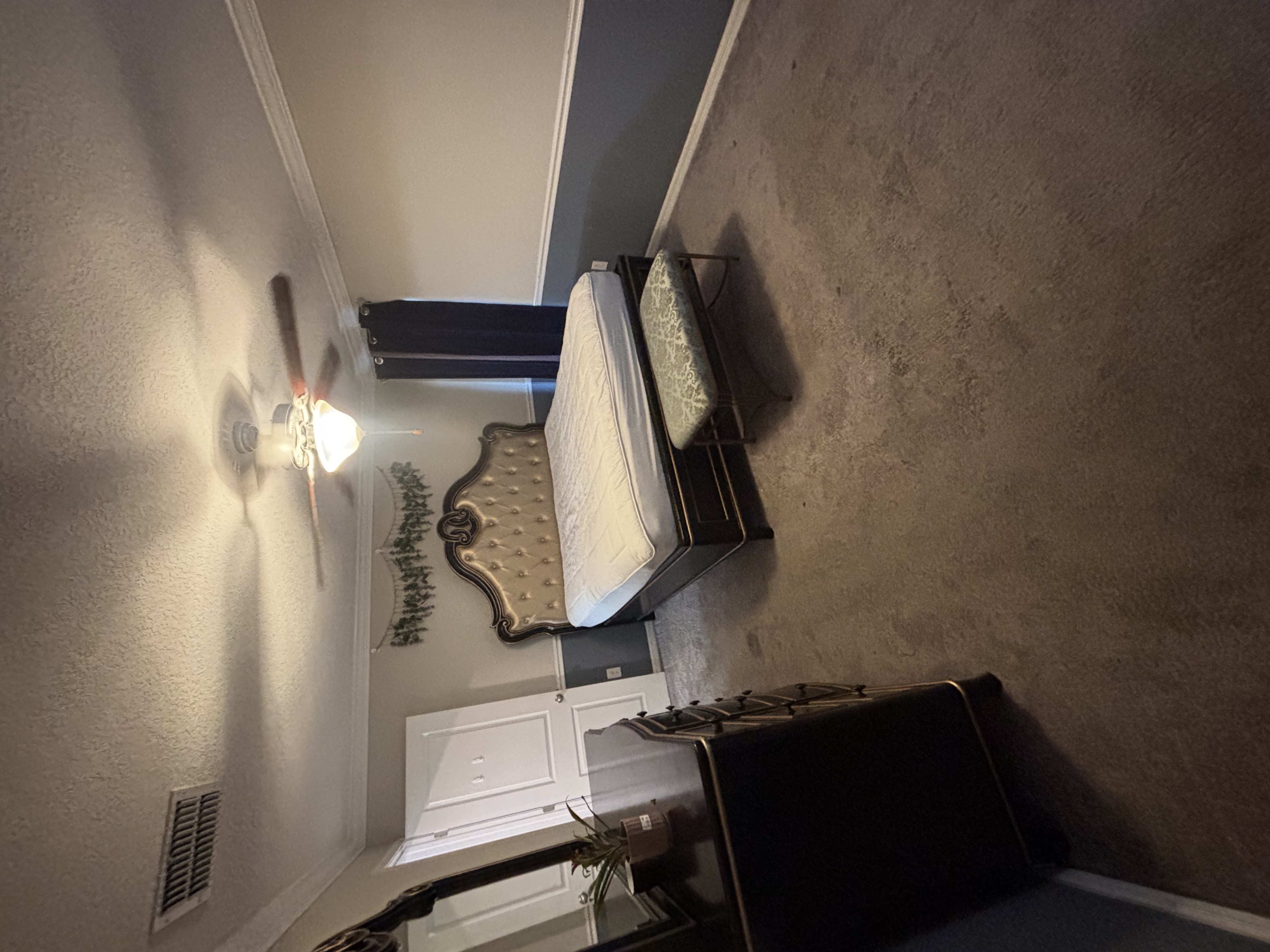 Listing image for Ron S